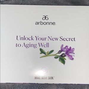 Agewell Arbonne set